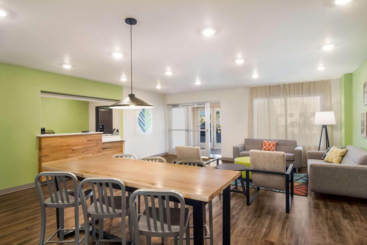 Woodspring Suites Jacksonville - South Екстериор снимка